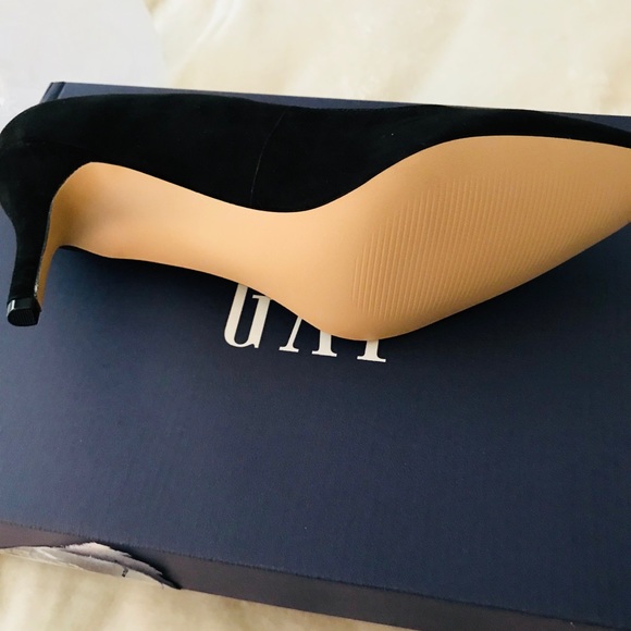 BNIBWT GAP WOMEN’S BLACK SUEDE HEELS - Picture 4 of 8